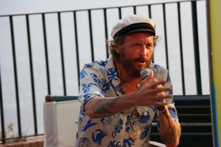 Jovanotti cosa accade?