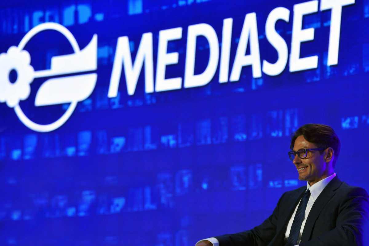 Mediaset cambia ancora palinsesto dietrofront